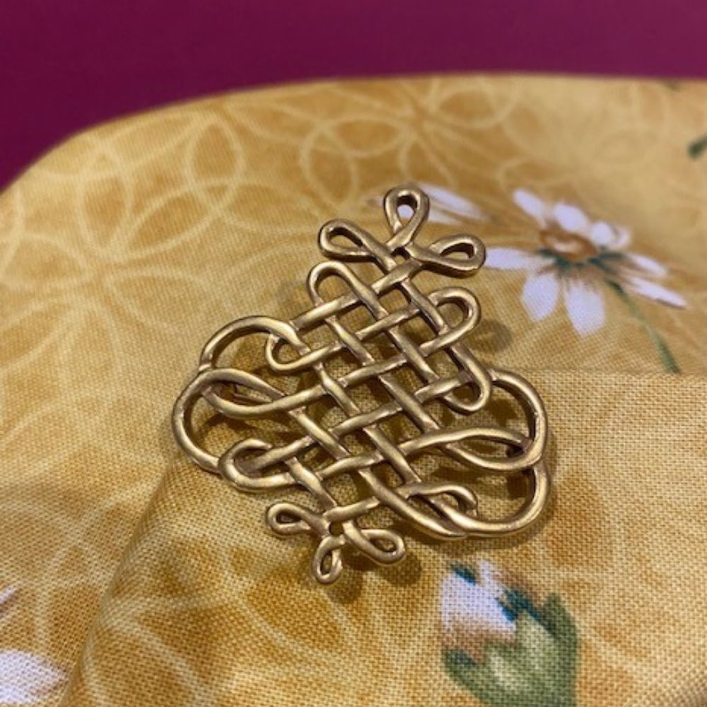 VTG MFA Museum of Fine Arts Gold Knot Brooch